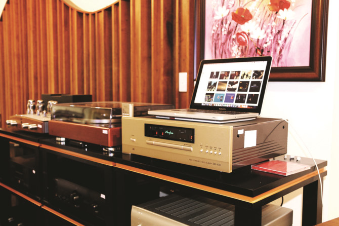 ACCUPHASE DP-430
