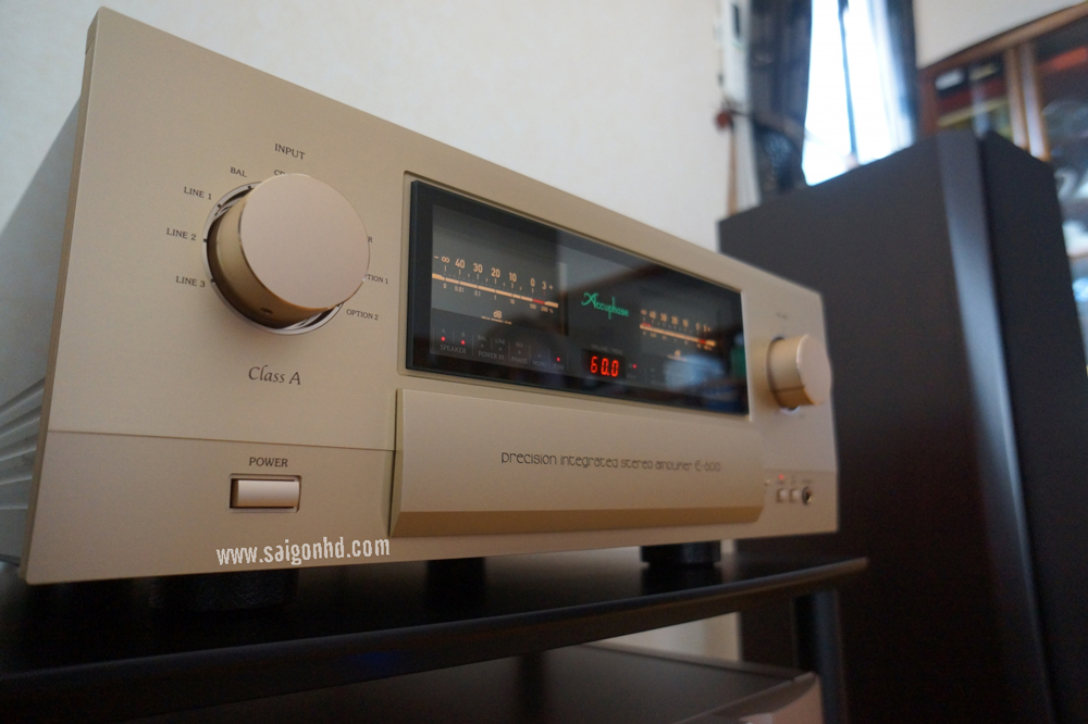ACCUPHASE E 600