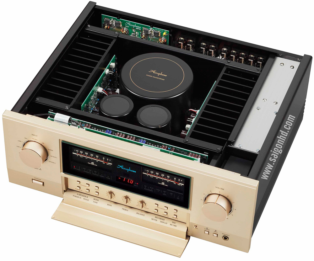 ACCUPHASE E 600