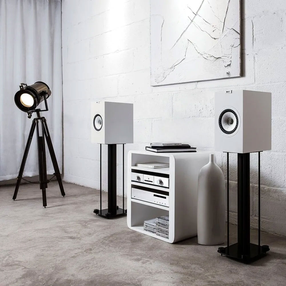 KEF Q150