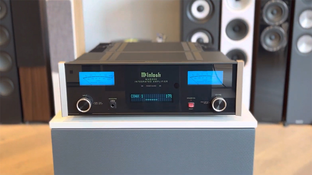 McIntosh MA5300: Bộ khuếch đại tích hợp nhỏ gọn và mạnh mẽ