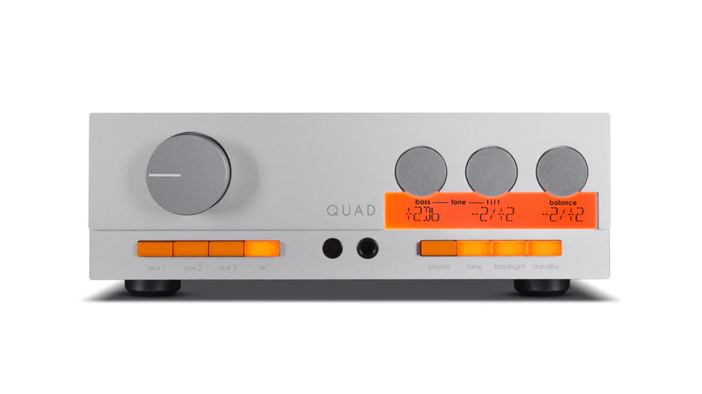 Quad tái hiện lại những năm 60 với bộ đôi PreAmp 33 và PowerAmp 303