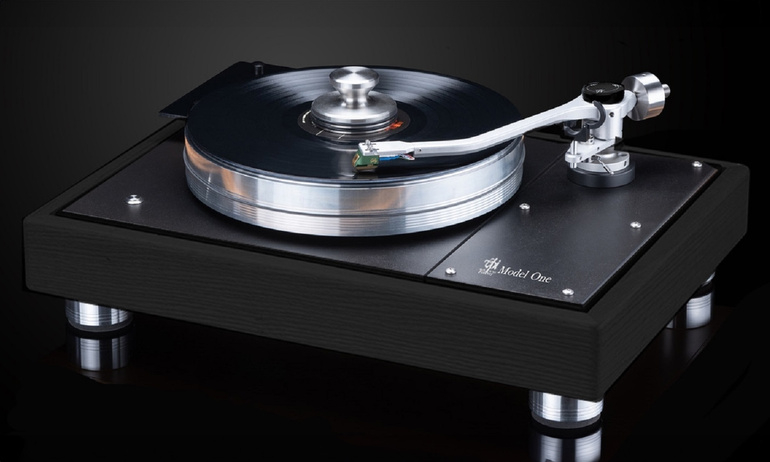 VPI ra mắt Model One