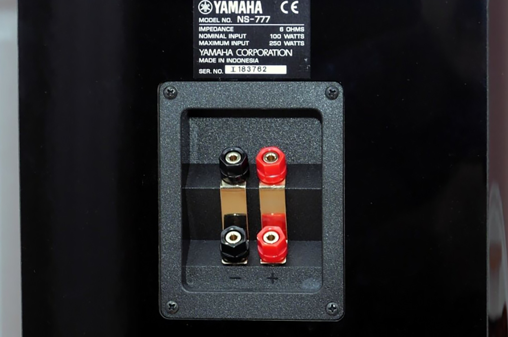 Yamaha NS-777: Loa cột giá rẻ xem phim cũng hay mà nghe nhạc cũng thấm